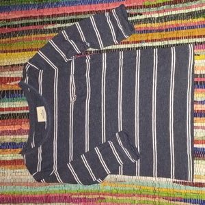 Women's Hollister top size small